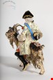  مجسمه نقاشی با دست دکوری چینی آنتیک قدیمی مایسن آلمان Fabelhafte Meissener Porzellangruppe Schneider auf der Ziege von Graf Bruhl