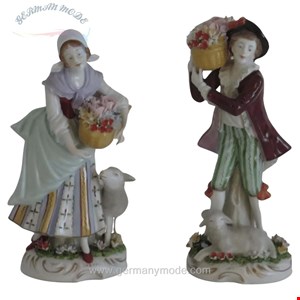 مجسمه نقاشی با دست دکوری چینی آنتیک قدیمی Paar Sitzendorf Figuren Porzellanblumenverkäufer Deutsch vollständig gekennzeichnet ca1920