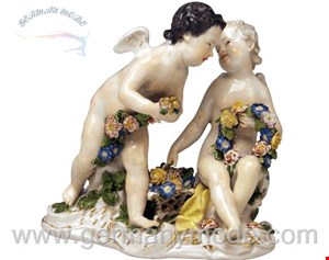مجسمه دست ساز دکوری چینی آنتیک قدیمی Meissener Rokoko Cherubs Cupids Figuren mit Blumen Modell 2372 Kaendler 1755 60