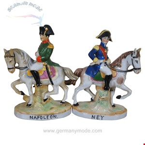 مجسمه دکوری چینی آنتیک قدیمی درسدن آلمان Antike Napoleon Michel Ney auf Pferd Porzellanfiguren Paar Dresden